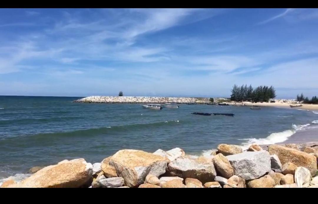 Zr D'Jembal Homestay, Gong Badak كُوالا تيرينغانو المظهر الخارجي الصورة